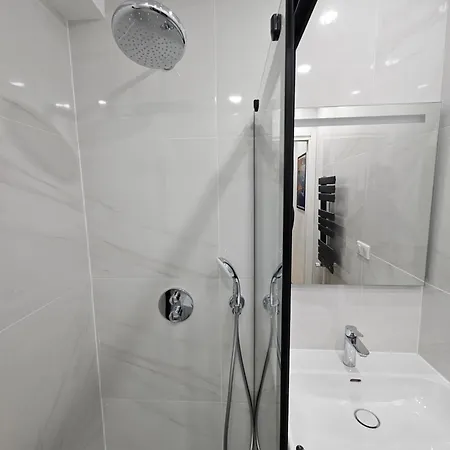 Lovely Near Sea And Monaco With Free Parking Apartamento